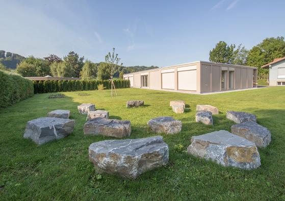 Doppelkindergarten Stettlen Pumpe Nestschaukel